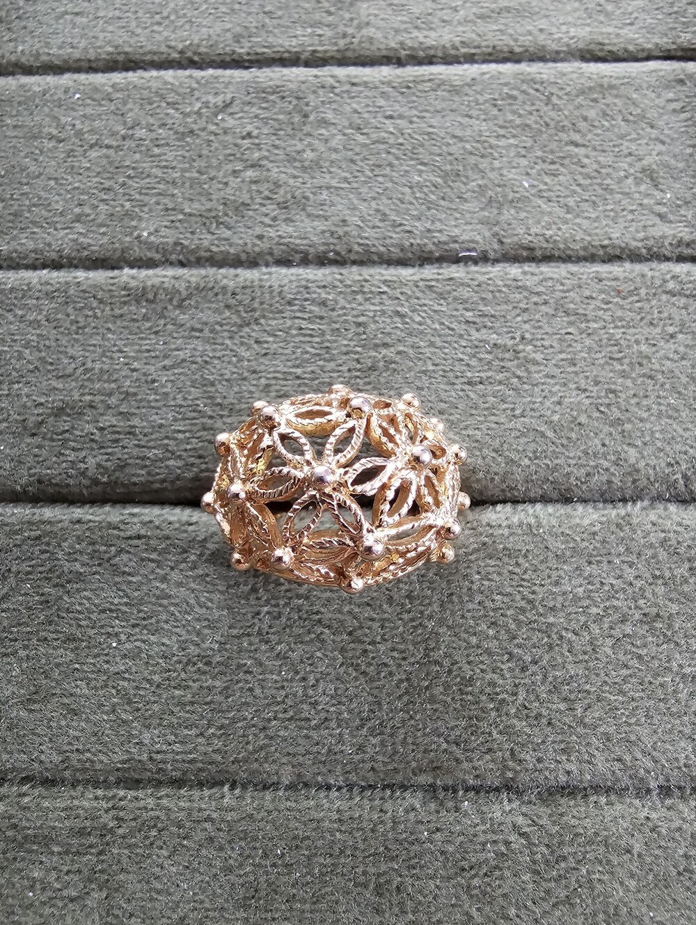 Vintage Avon Ring Size 6